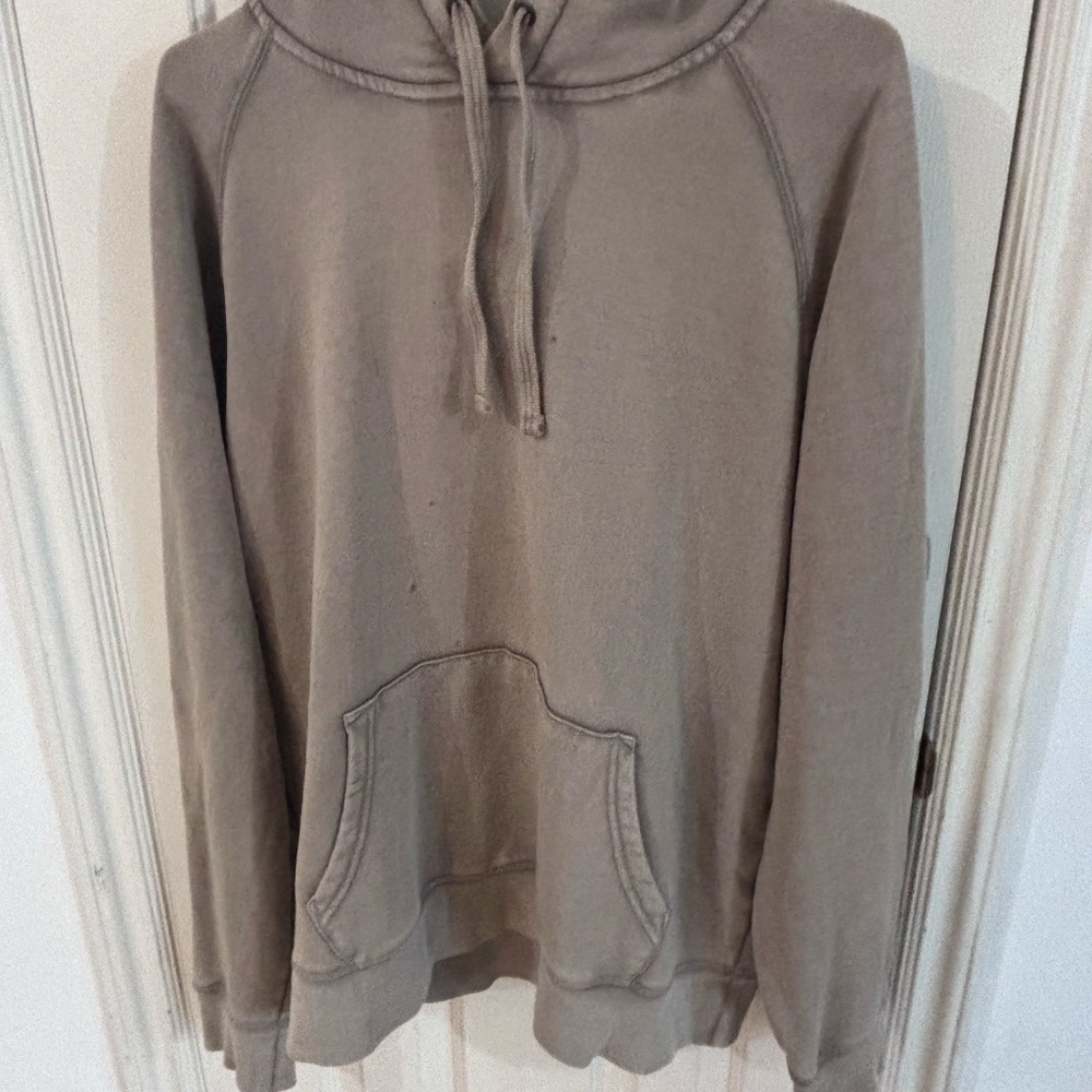 distressed Gap mens hoodie beige/ gray hoodie * read descriptions * offers